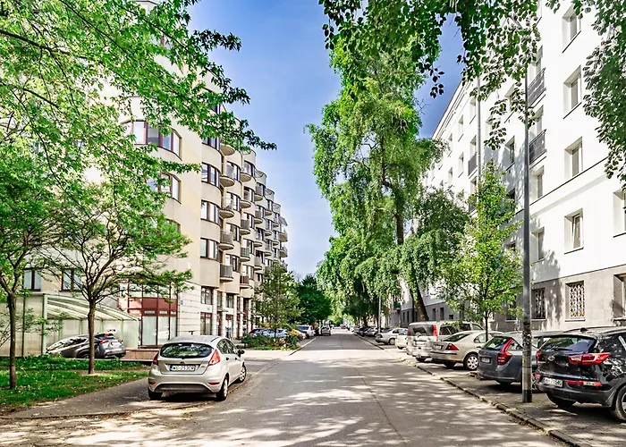Warsaw Inside Wola & Business
